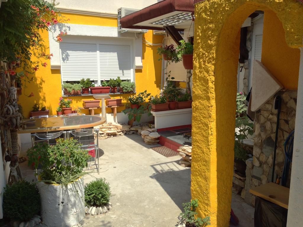 Guesthouse 7Even Mostar Eksteriør bilde