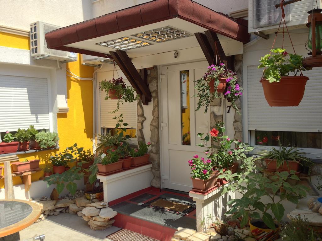 Guesthouse 7Even Mostar Eksteriør bilde